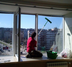 Мытье окон в однокомнатной квартире Альметьевск